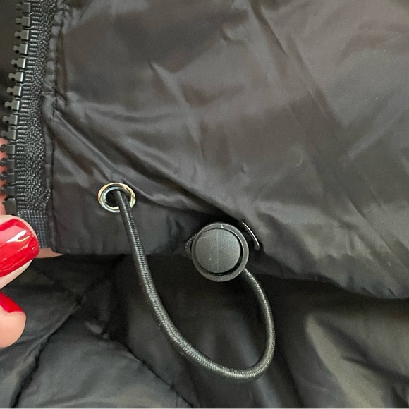 Lululemon Cropped Cinch Waist Puffer Vest - Picture 10 of 10